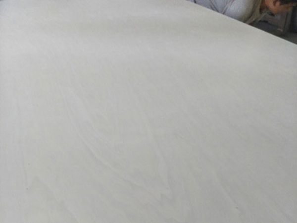 胶合板